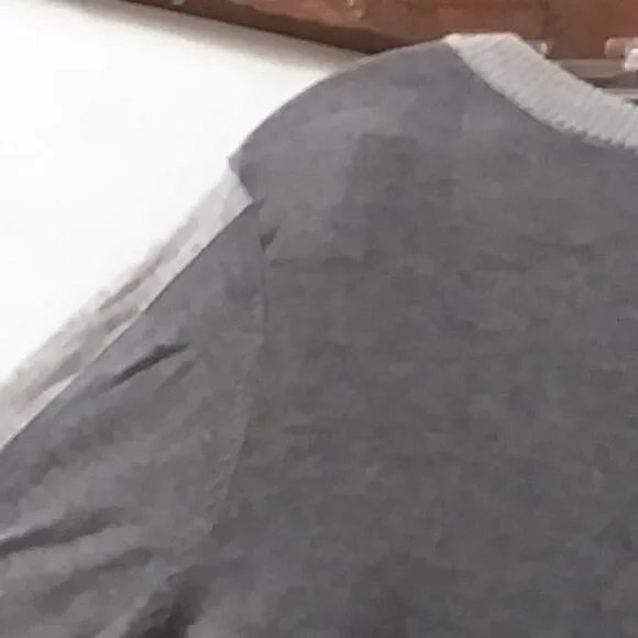 The Limited Sweater Wool Women's V Neck Pullover Color Block Light / Dark Gray M - Picture 10 of 13